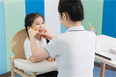 小孩四歲說話吐字不清晰怎么訓(xùn)練？